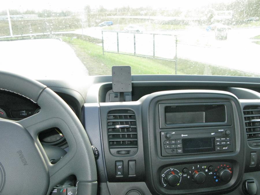 ProClip autokoht kiinn kesk Opel Vivaro 15-18 Renault Trafic 15-22